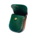 Green/brown