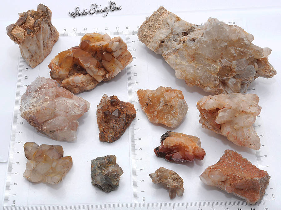 Quarts Rough Rock pieces