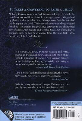 The Graveyard Book (Paperback)