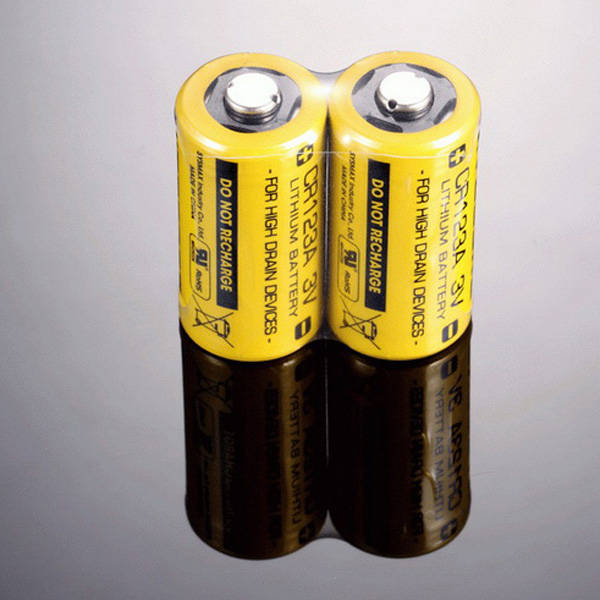 2PCS Nitecore CR123A 1550mAh 3V Lithium Battery