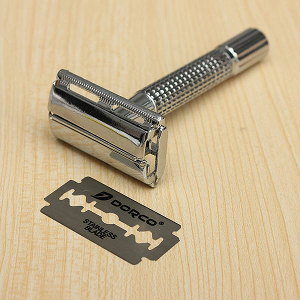 Micro Touch Classic Safety Double Edge Razor with 12PCS Blades Holder