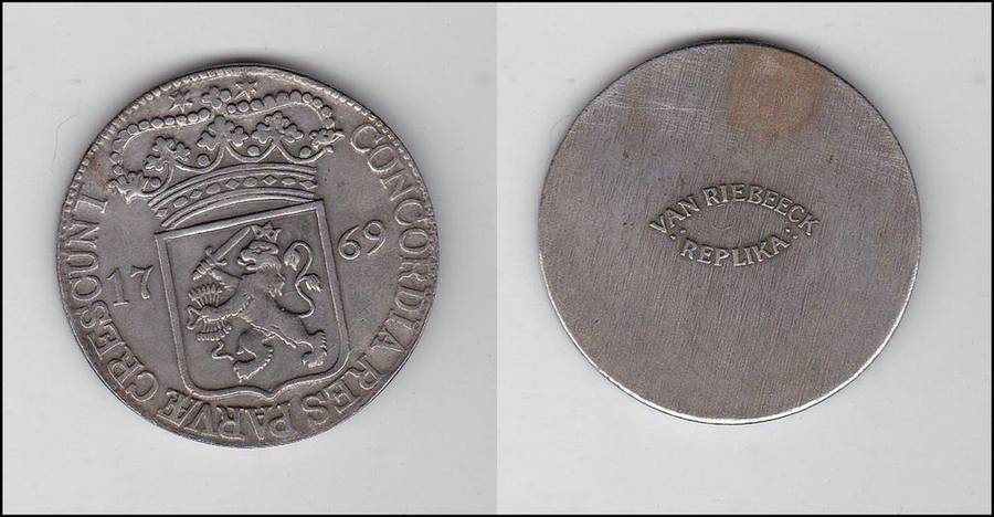 VAN RIEBEECK REPLIKA 1769 SILVER DUKAT