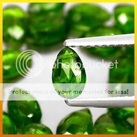 *17 Pcs*(8.0Cts.) Top Green Chrome Diopside Drilled Pear Drop LOT - SEE ALL MY ITEMS