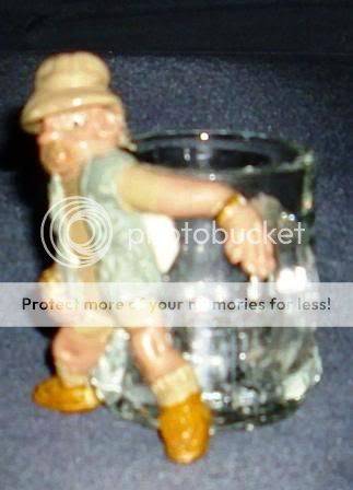 Tot Glass With Boer Farmer