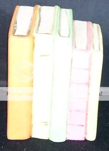 Exquisite set of pottery book-ends