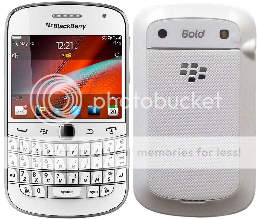 *LOCAL STOCK* GENUINE Blackberry 9900 White BOXED with accessories -PLEASE READ