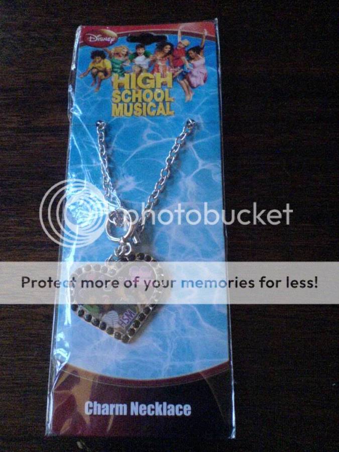 HIGH SCHOOL MUSICAL CHARM NECKLACE