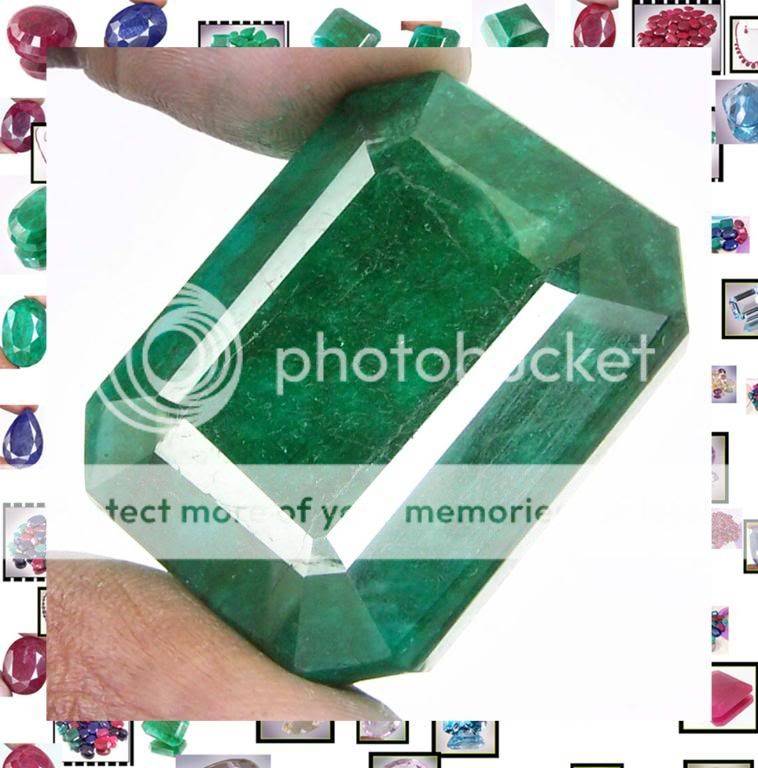 120.65cts Huge & Rare Brazil Green Emerald Gemstone