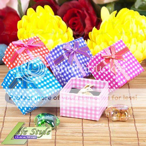 L279 Lot 12 Max Colour Wedding Favor Gift Checker Box