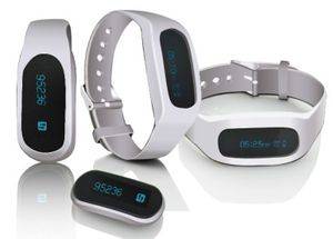 3D Bluetooth Activity Tracker for Fitness Bracelet with APP