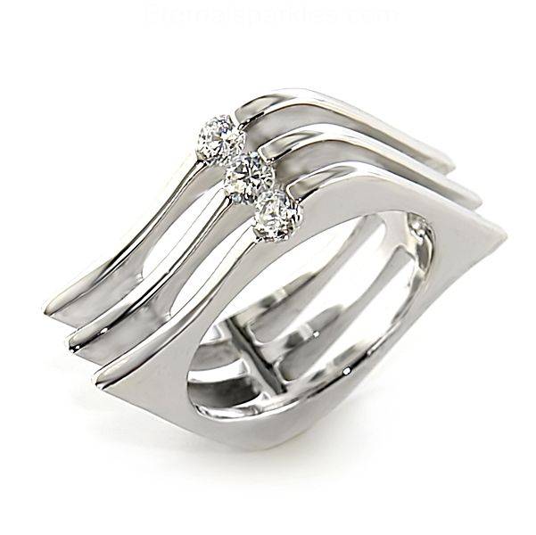 Absolutely Gorgeous Rhodium Ring inlayed With Cubic Zirconia Stone/s