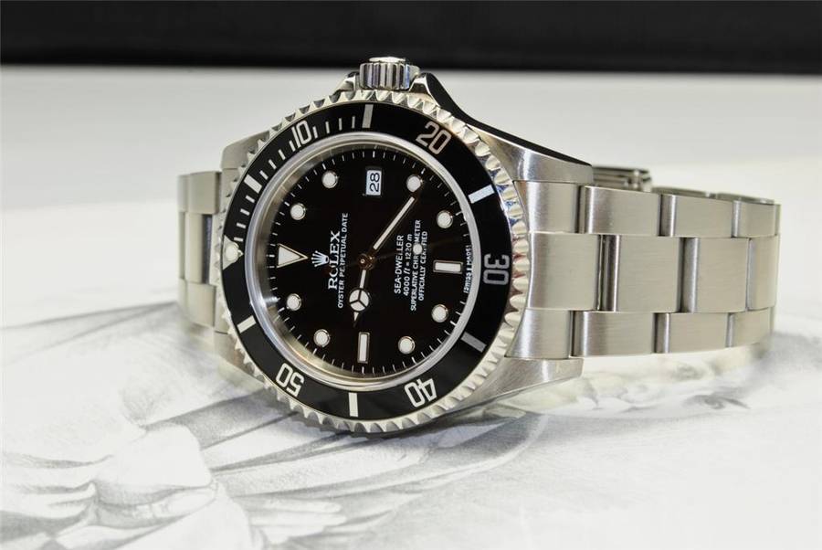 eBay Image Hosting at www.auctiva.com