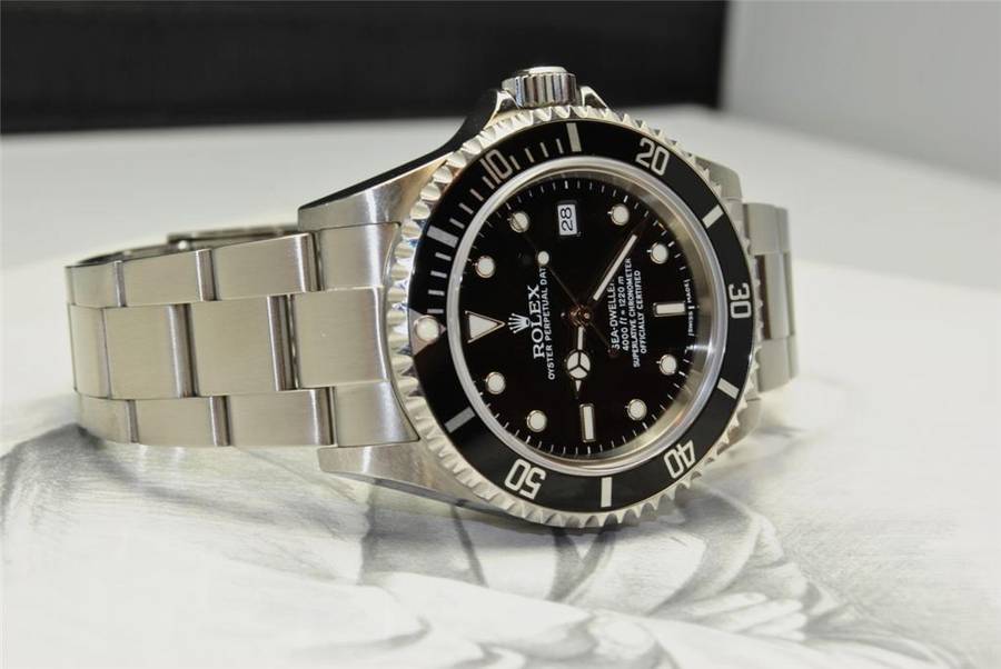 eBay Image Hosting at www.auctiva.com