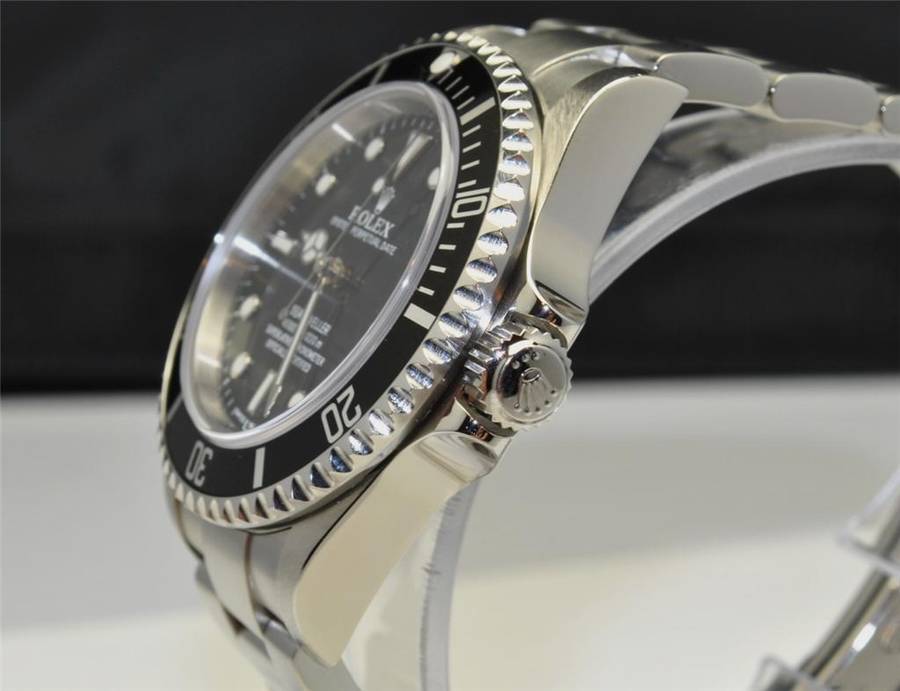 eBay Image Hosting at www.auctiva.com