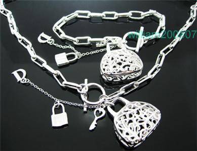 STUNNING SILVER  FILIGREE BAG SET