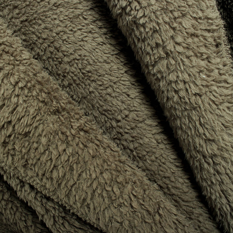 Wholesale Vintage Oversized Women's Soft Faux Fur Hooded Long Pocket Cardigan