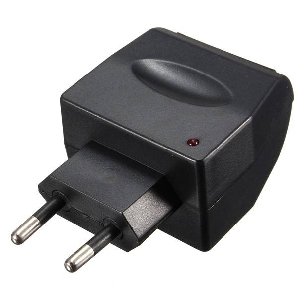 Universal 220V AC Wall Power to 12V DC Car Cigarette Lighter Adapter Converter EU Plug