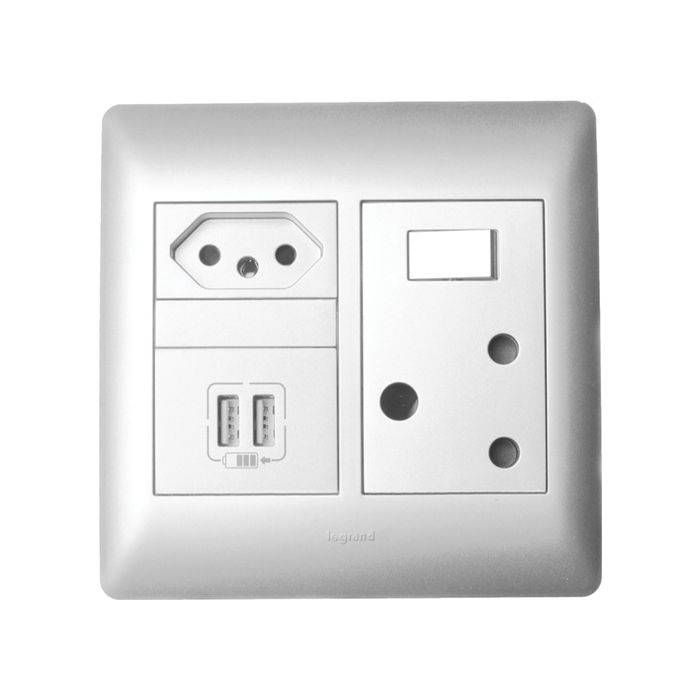 Legrand Ysalis White 1 New RSA, 1 RSA & 2 USB Wall Socket 4x4