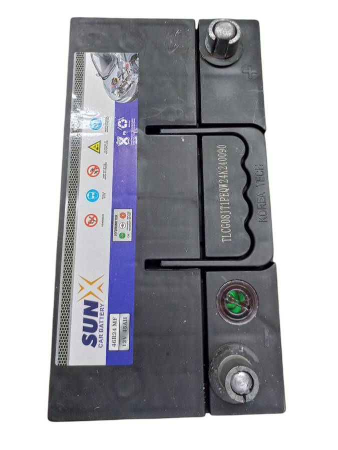 FB0260  SunX 636 - Auto Battery 12 Volt 45Ah with OLD Battery. Plus R220 without OLD Battery.