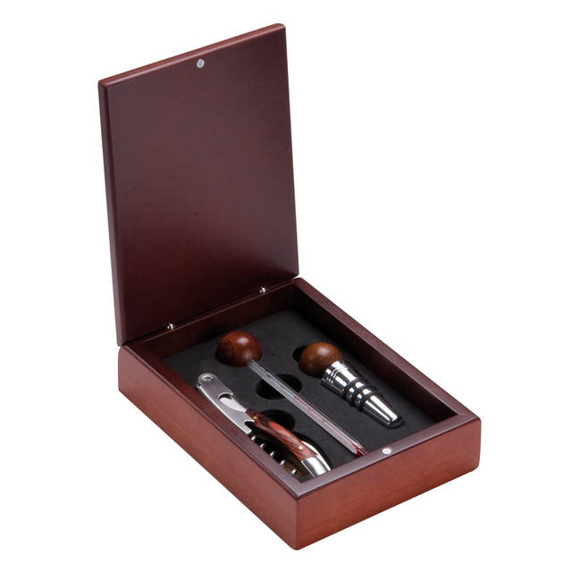 Wine set in wooden gift box (85001)