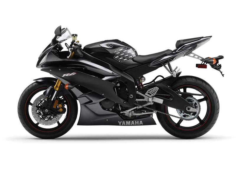 StompGrip - Yamaha YZF600 R6 (06-07) - Traction Tank Kit - Black