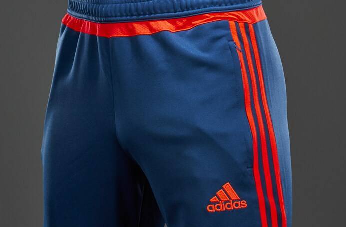 ORIGINAL - ADIDAS - Size Medium - Brand New Code : S27124
