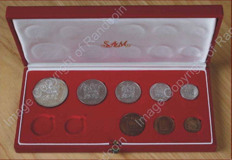 @@ Crazy R1 @@ *#* 1977 Long Proof Set NO GOLD in Original SA Mint box !!! *#*