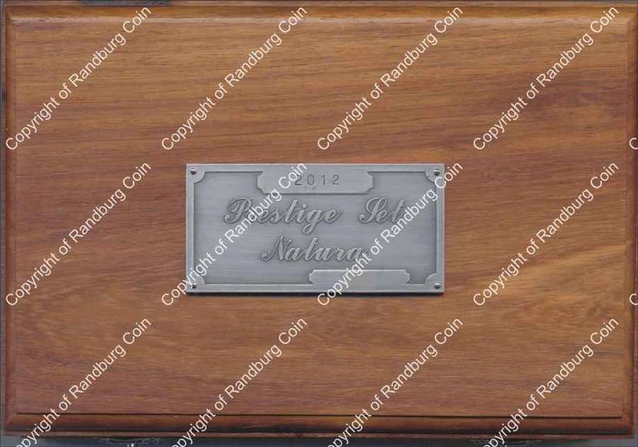 2012_Natura_Painted_Wolf_Prestige_Box.jpg