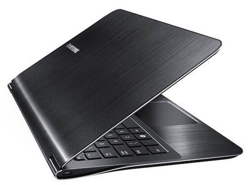 i5 Samsung 900X3A Intel Core i5 THINEST LAPTOP ON MARKET DONT LOOSE OUT