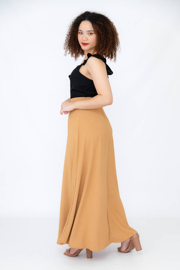 Crya Maxi Airflow Flare Skirt