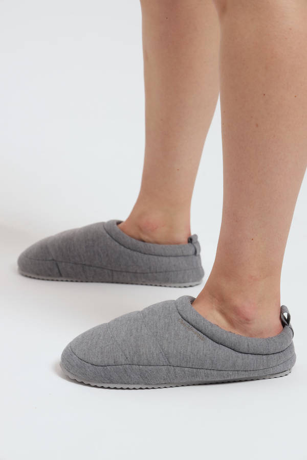 Dearfoams Unisex Andre Memory Foam Winter Slippers