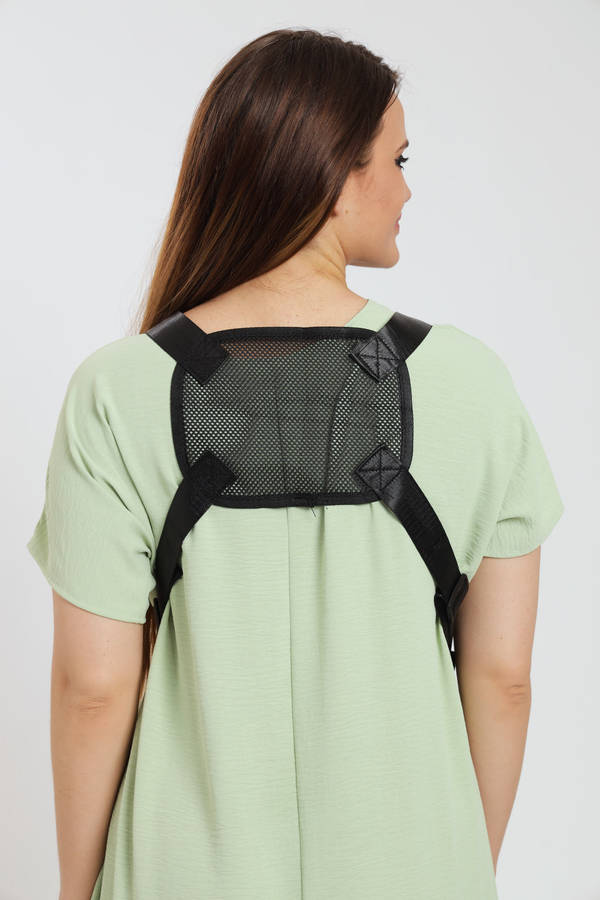 Forever Travel Chest Bag Sling Bag With Multiple Pockets