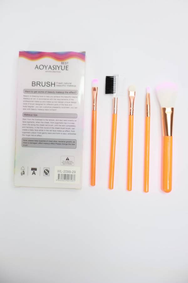Versatile Foundation Brush Set