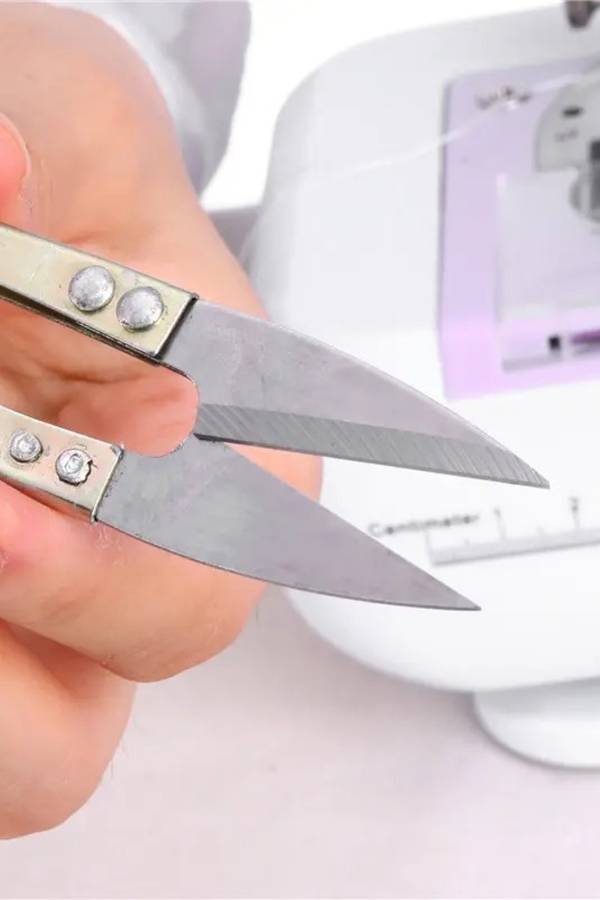 Senza® Cotton Snipping Scissor Nipper