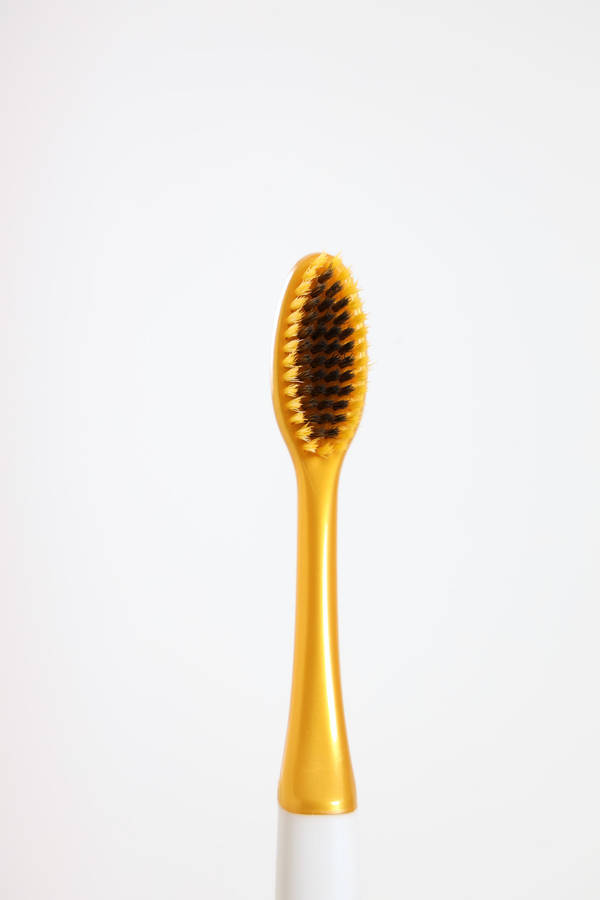 Senza® Adult Toothbrush Medium With Case
