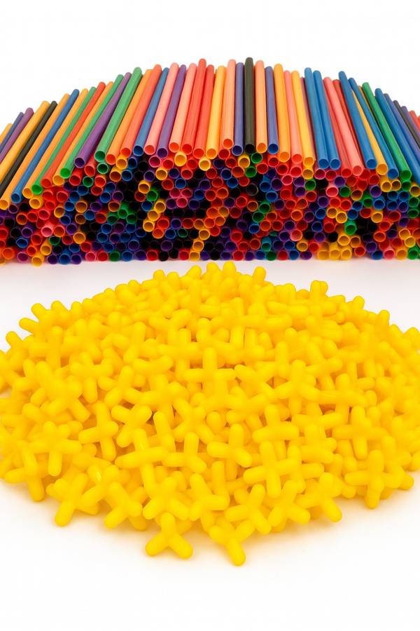 100 Plastic Straws & Connectors Construction Building Set Preschool Fine Motor Skill Toys for Gir...
