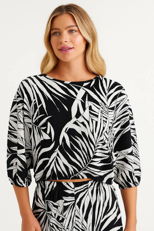 ladies Black & White Printed Pants and Wide Arm Crop Co-Ord Set
