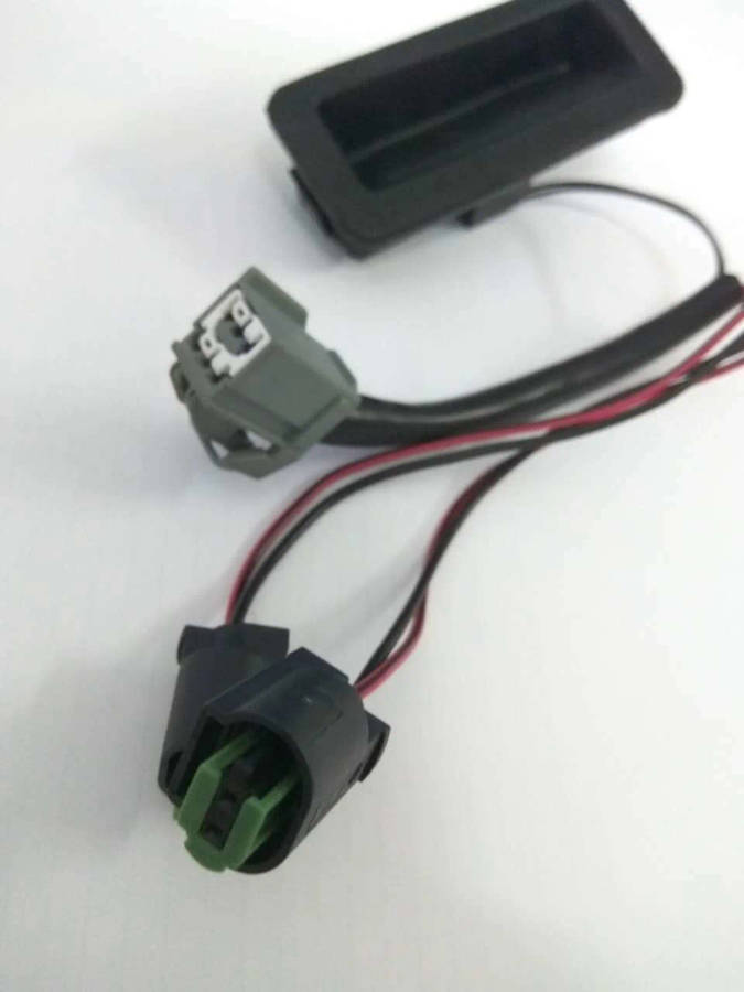 Trunk lid switch / TAILGATE switch / trunk switch suitable for Discovery 3 discovery 4 retrofit