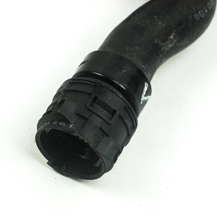 Water Tank Connected To New Water Supply Pipe For Peugeot 208 2008 Citroen C3XR C4 M44 1.6T