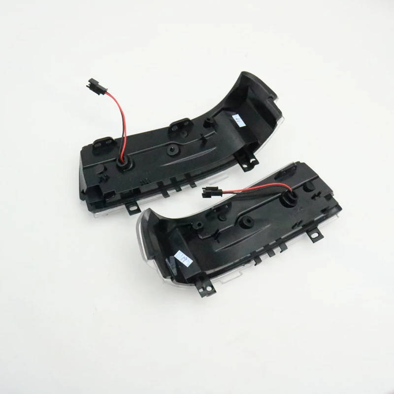 Side Rearview Mirror Turn Signal Indicator Light LED Repeater Lamp For Mitsubishi Pajero Montero