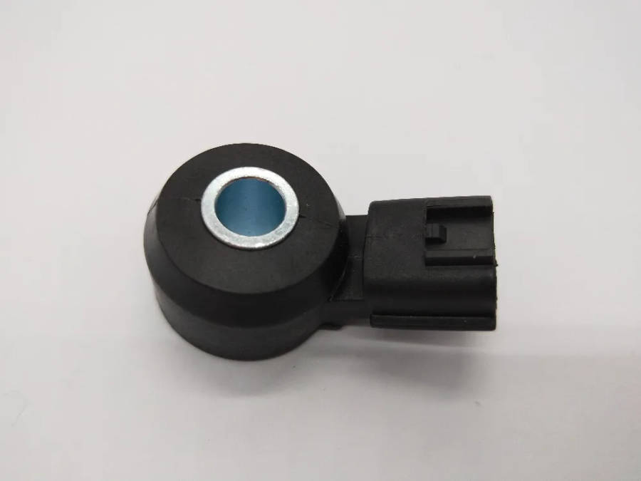 Knock Sensor For Nissan Frontier Xterra Quest Mercury Villager 3.3L 1999-2004