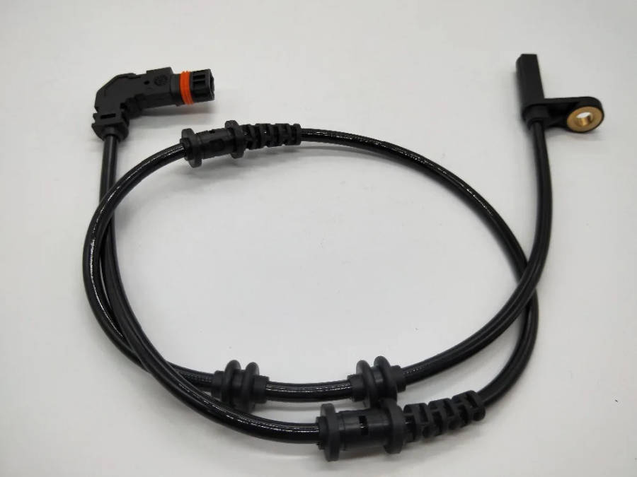 ABS sensor front left/right FOR Mercedes C-Class w203 s203 4-Matic