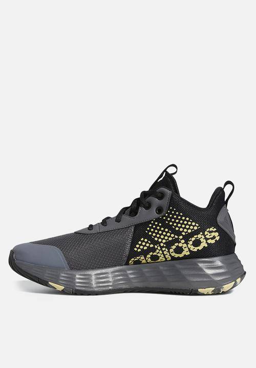adidas Men's OWNTHEGAME 2.0 GW5483