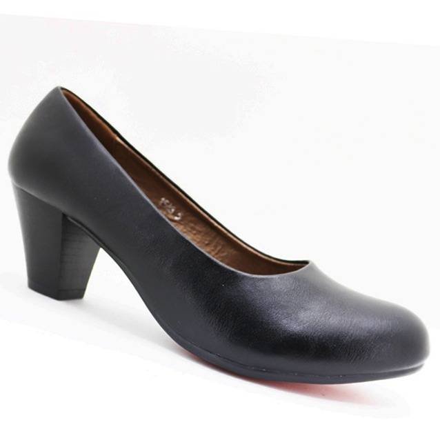 Court Shoes Block Heel -Size 4 5 7 8 left