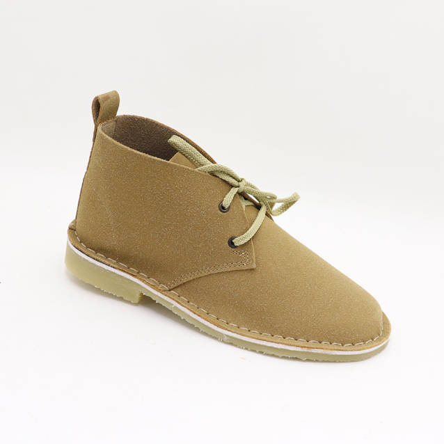 Ladies Vellie  | Bone Suede ( BIG MAKE )Size 5 8 left