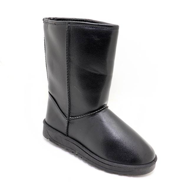 Ladies UGG Boot -Size 3 4  6  left
