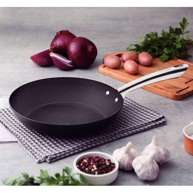 Trento Non-Stick Cast Iron Frying Pan, 26cm