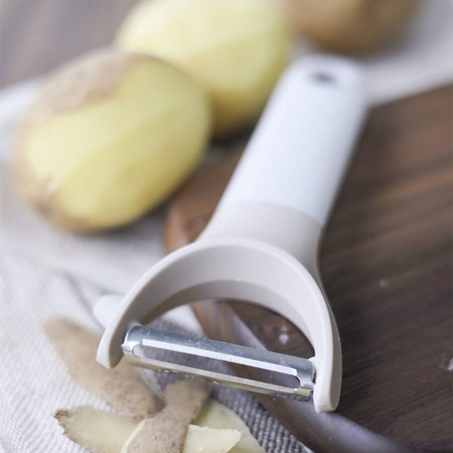 Y Shaped Peeler