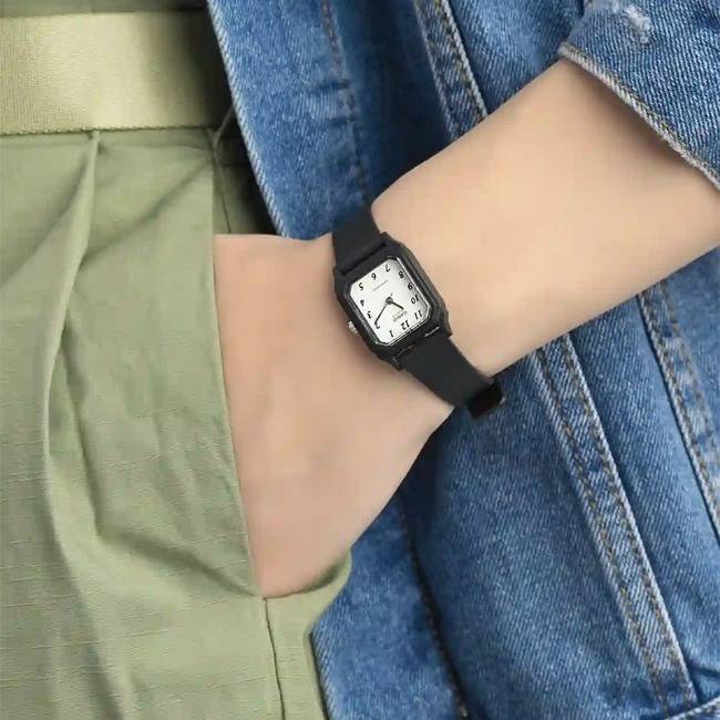 Standard Women's Analogue Wrist Watch, LQ-142-7BDF