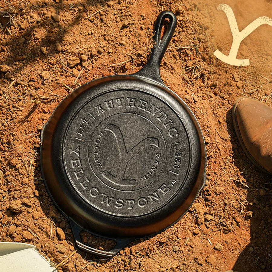 Yellowstone Seasoned Cast Iron Authentic Y Skillet, 26cm